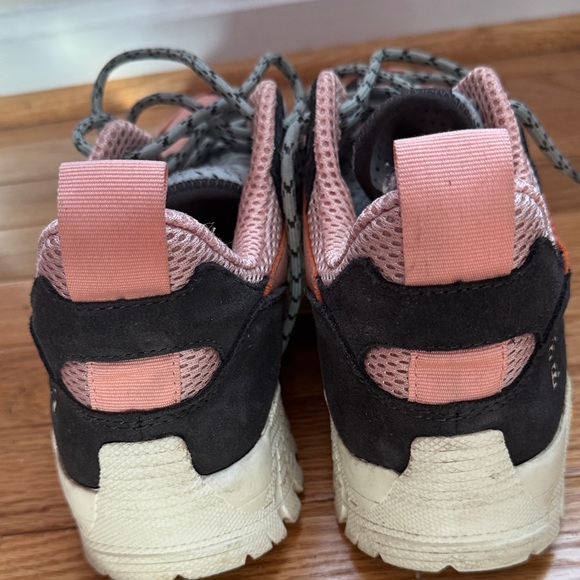 Brandblack Women's Pink and Black Sneakers - Picture 4 of 4
